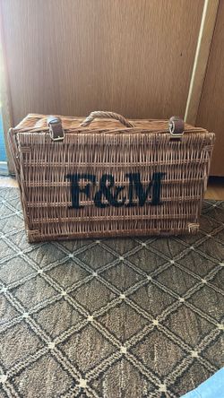 Basket fort mansion