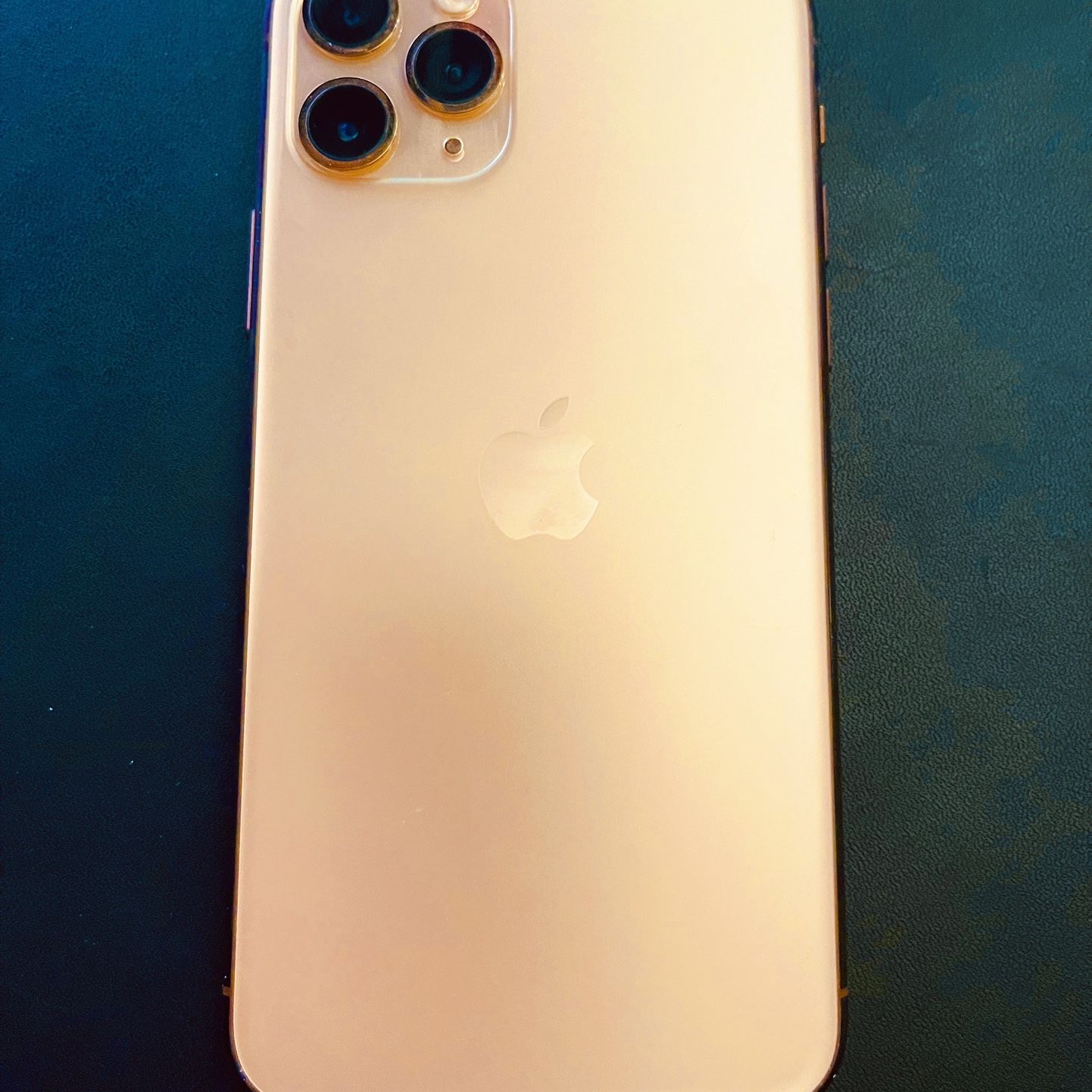 Apple iPhone 11 Pro  - ROSE GOLD (not pro max)