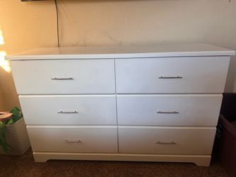 White 6 Drawer Dresser