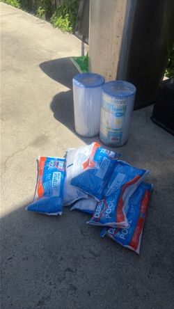 6 Clorox pool shock and 2 filters