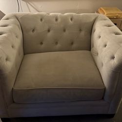 Martha Stewart 52” Chair Good Condition 