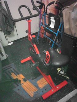 Stationary bike