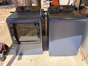 GE Profile Sapphire Blue Washer & Gas Dryer Set