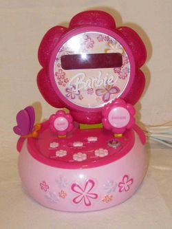 🌺Talking Barbie Alarm Clock/Radio🌺
