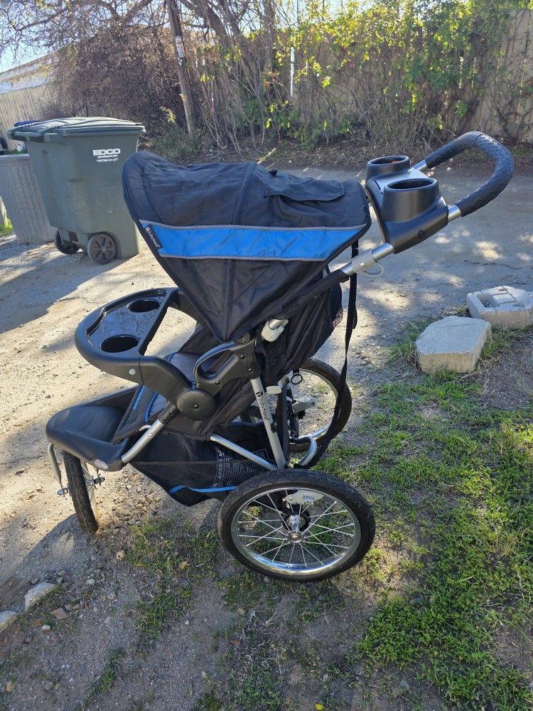 Expedition Stroller