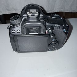 Canon 80d With Kit Lens 18-135mm. 