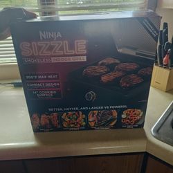 Ninja Indoor Sizzle Grill Like New