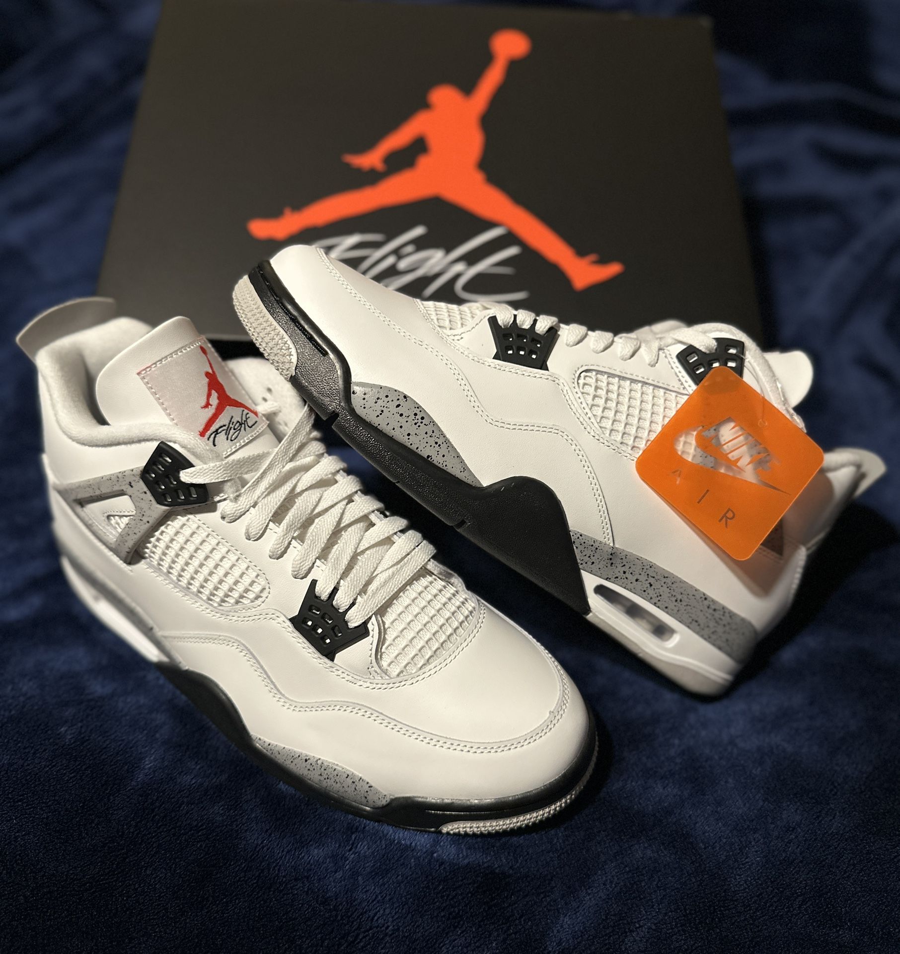 Jordan 4 “White Cement” Size 13 (2025)