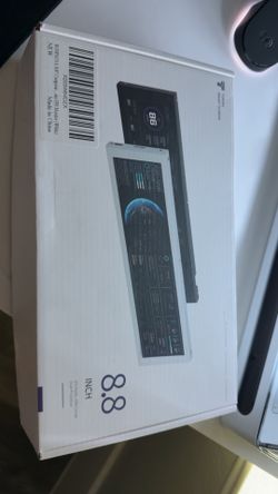 White WOWNOVA 8.8" Screen