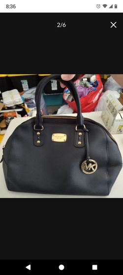 Michael Kors Saffiano purse