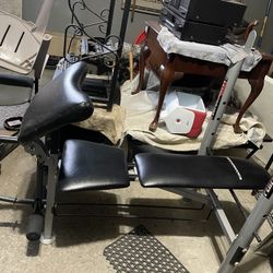 Weight Bench 
