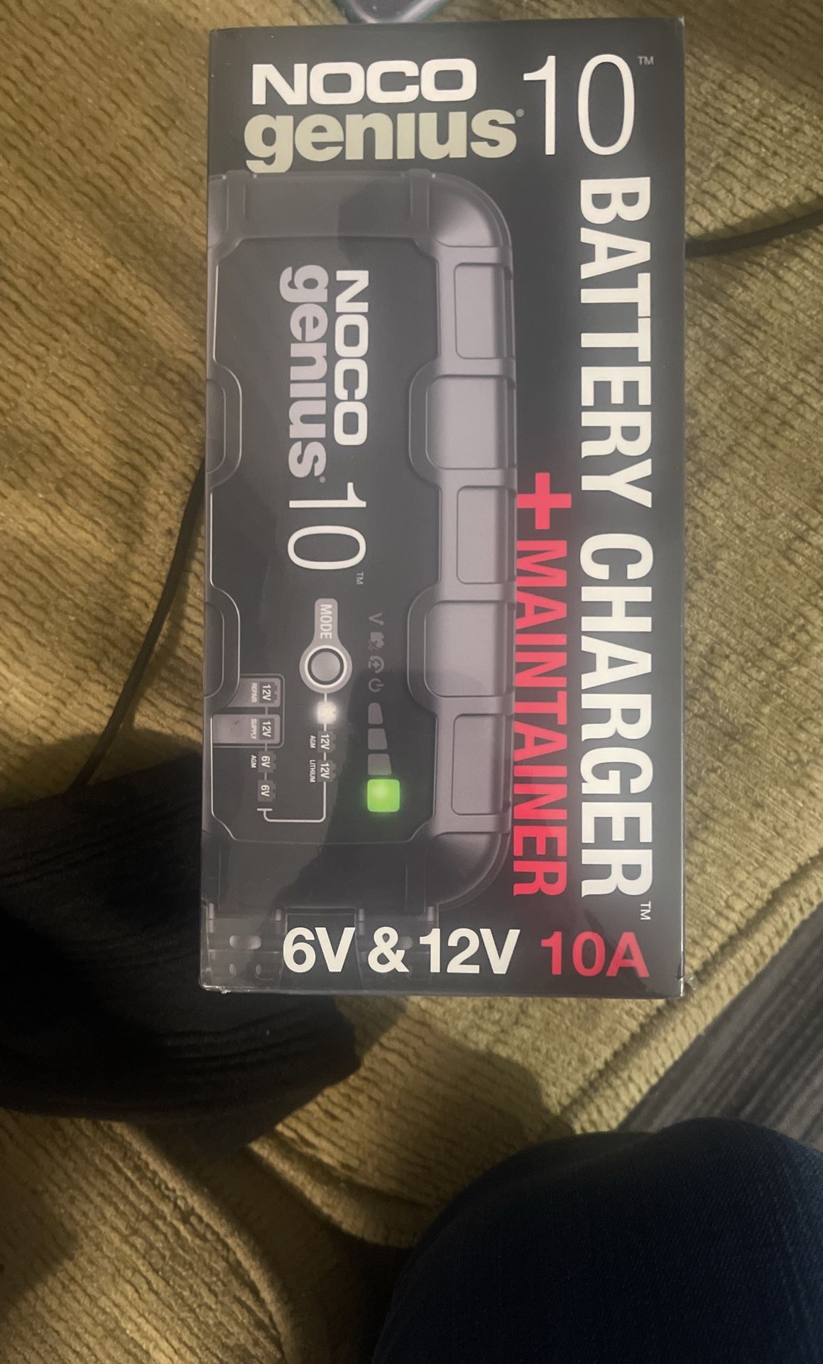 NOCO GENIUS BATTERY CHARGER