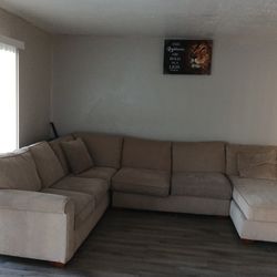 Couch For Sele