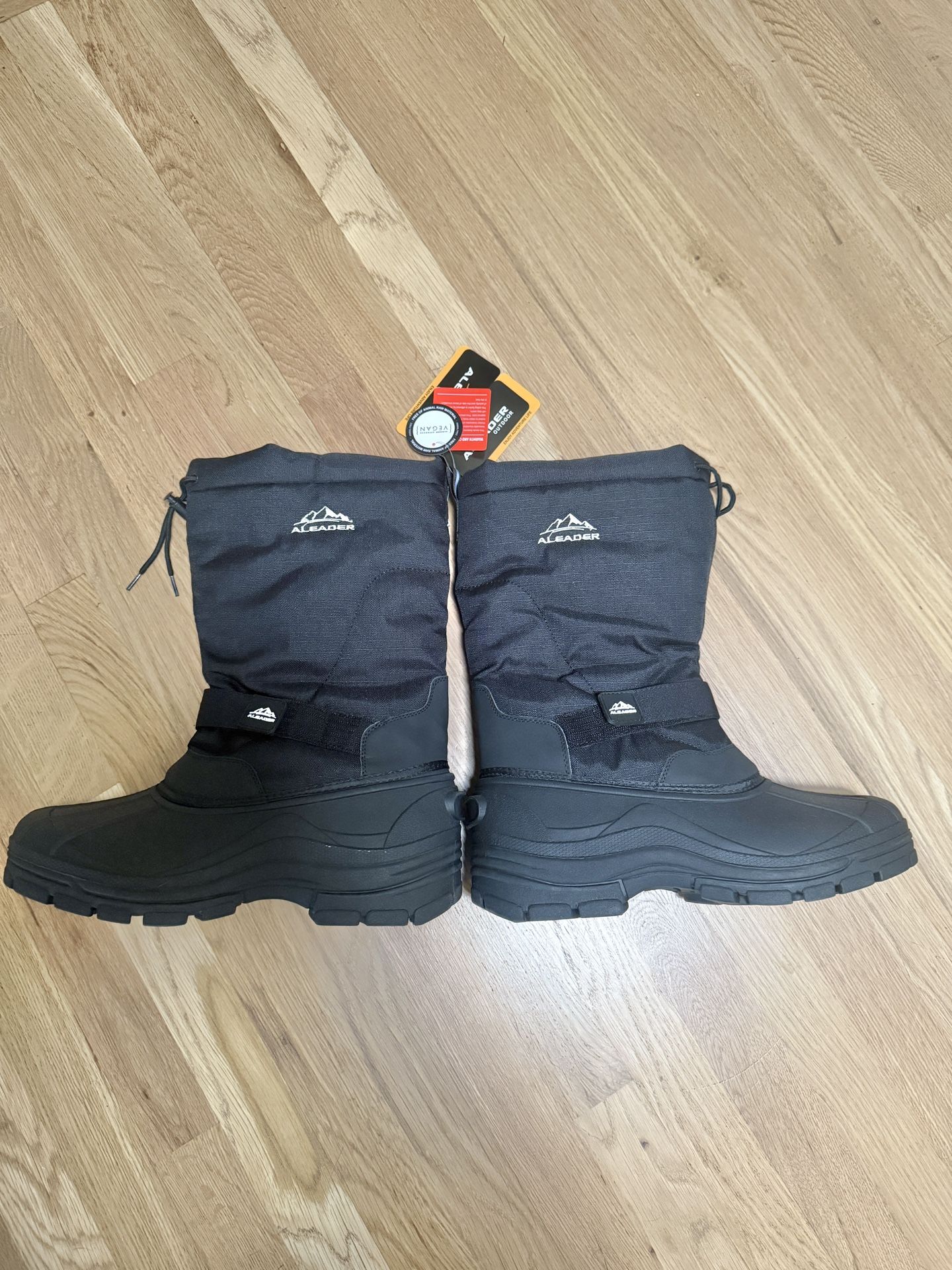 NEW Men's Waterproof Boots / Size 12