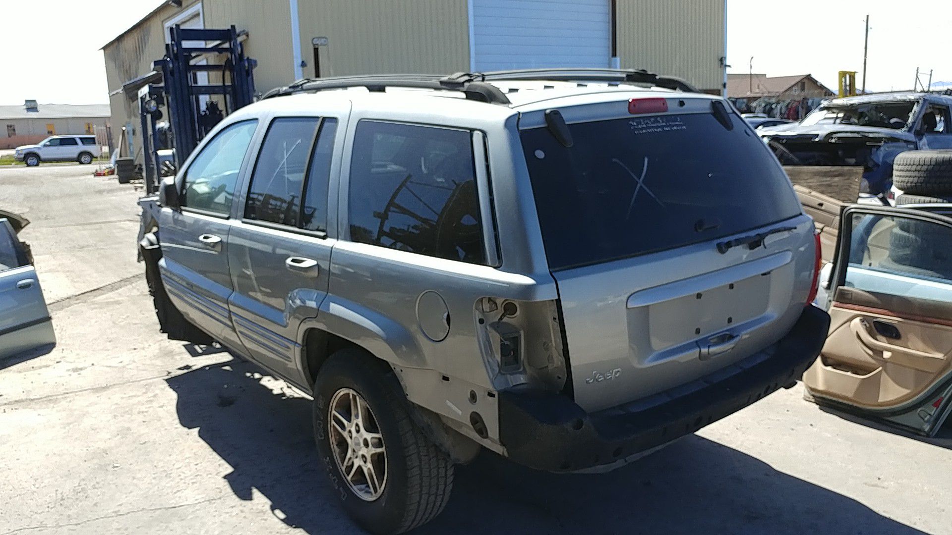 1999 to 2004 jeep grand Cherokee parts