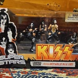 Kiss Memorabilia Collectable Box Set