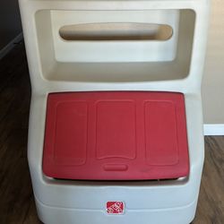 Step2 Lift And Hide Bookcase And Storage Chest For Kids