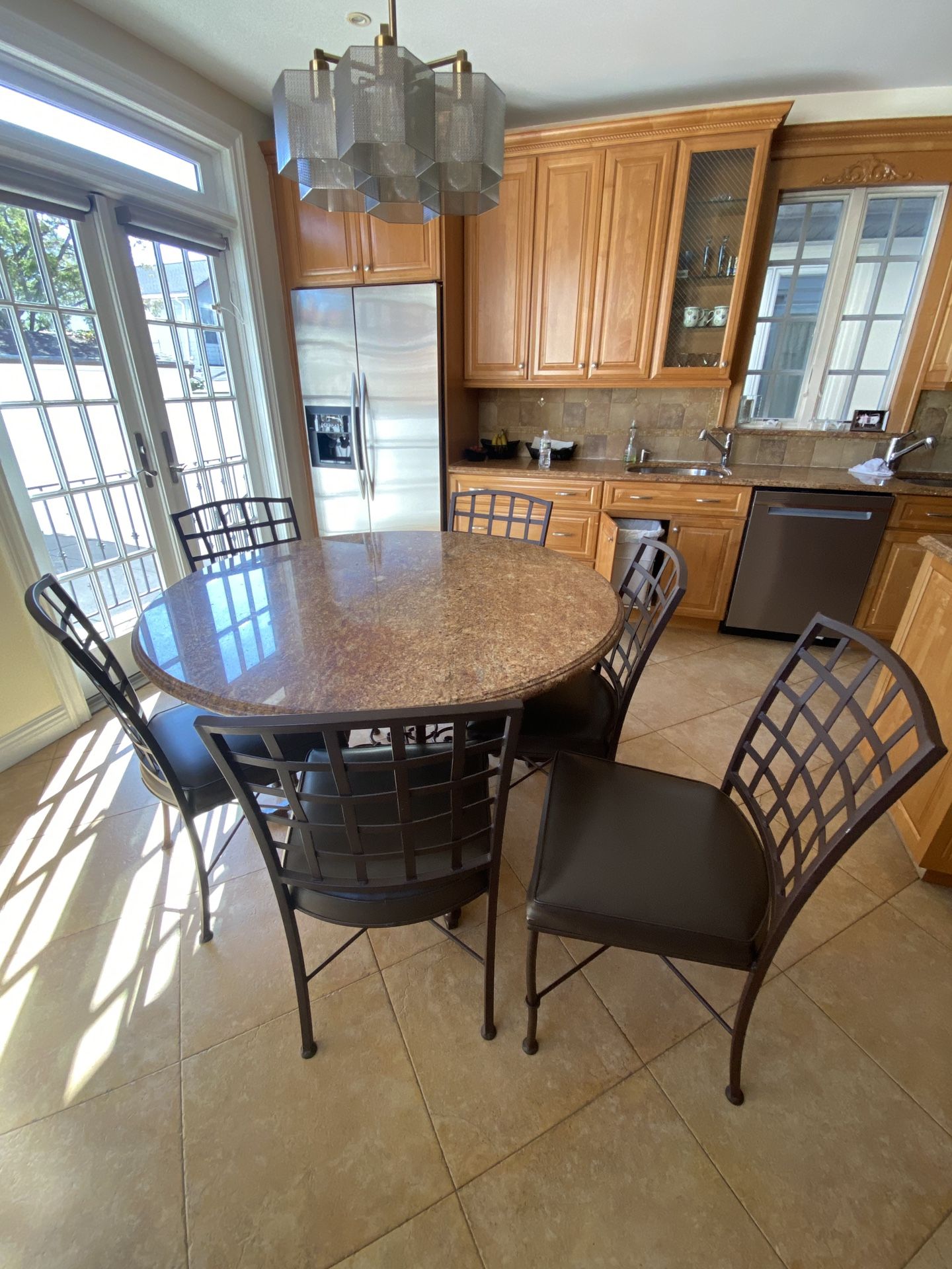 6 Kitchen Chairs