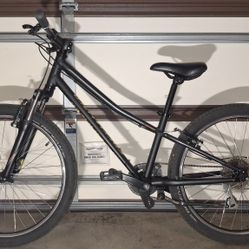 Specialized 24" bike unisex matt black