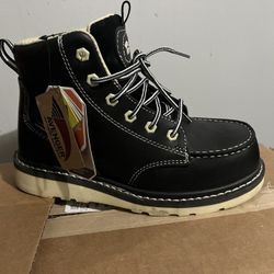 avenger work boots