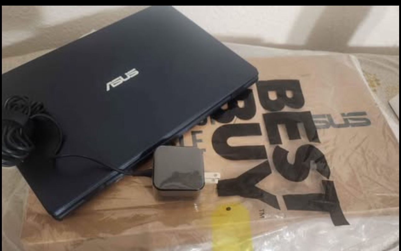 Brand new,never used ASUS E210