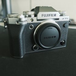 New Fujifilm XT5 