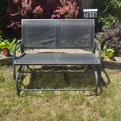 ROCKING BENCH 