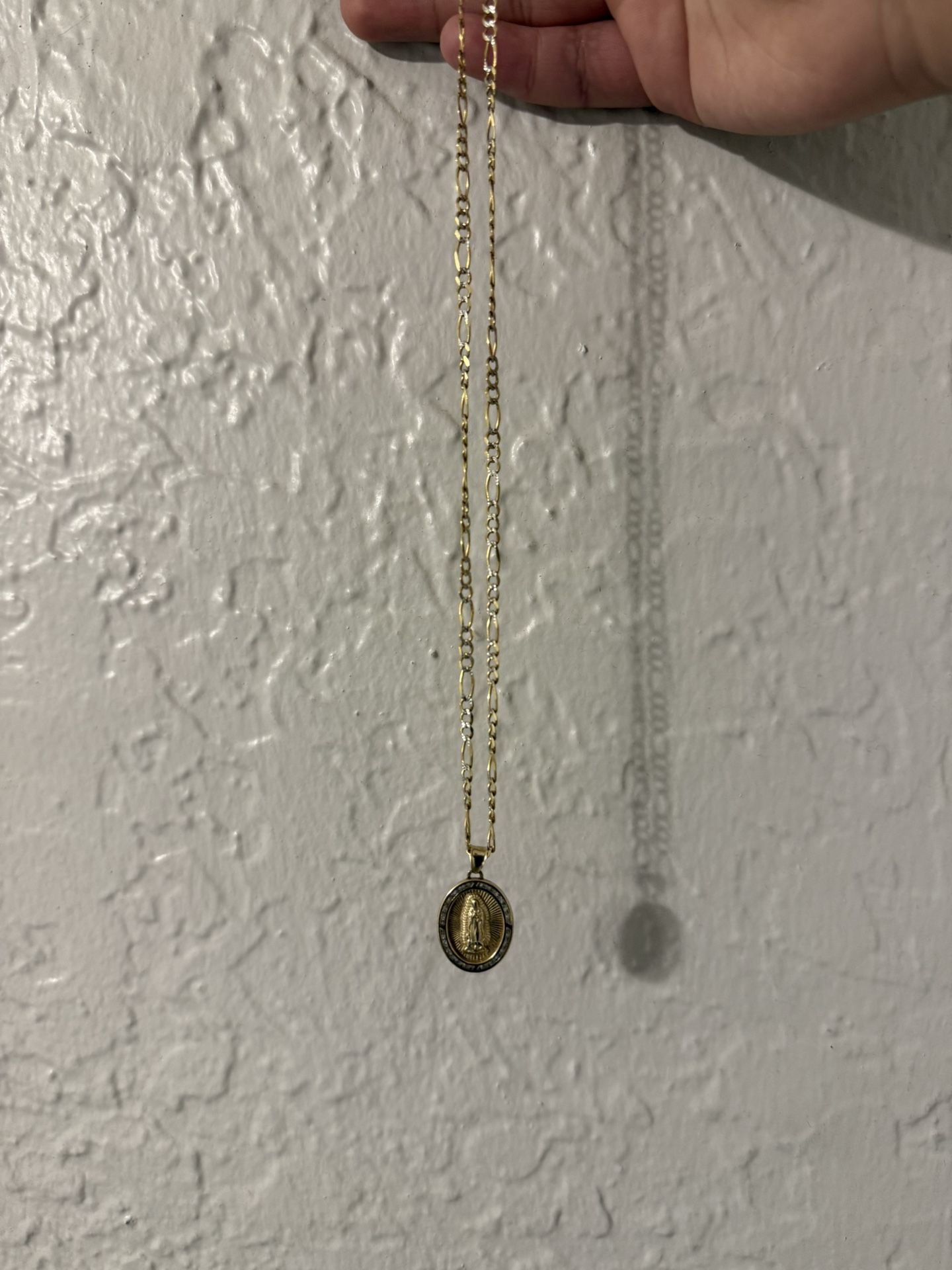 Gold Figaro Chain with Virgen pendant