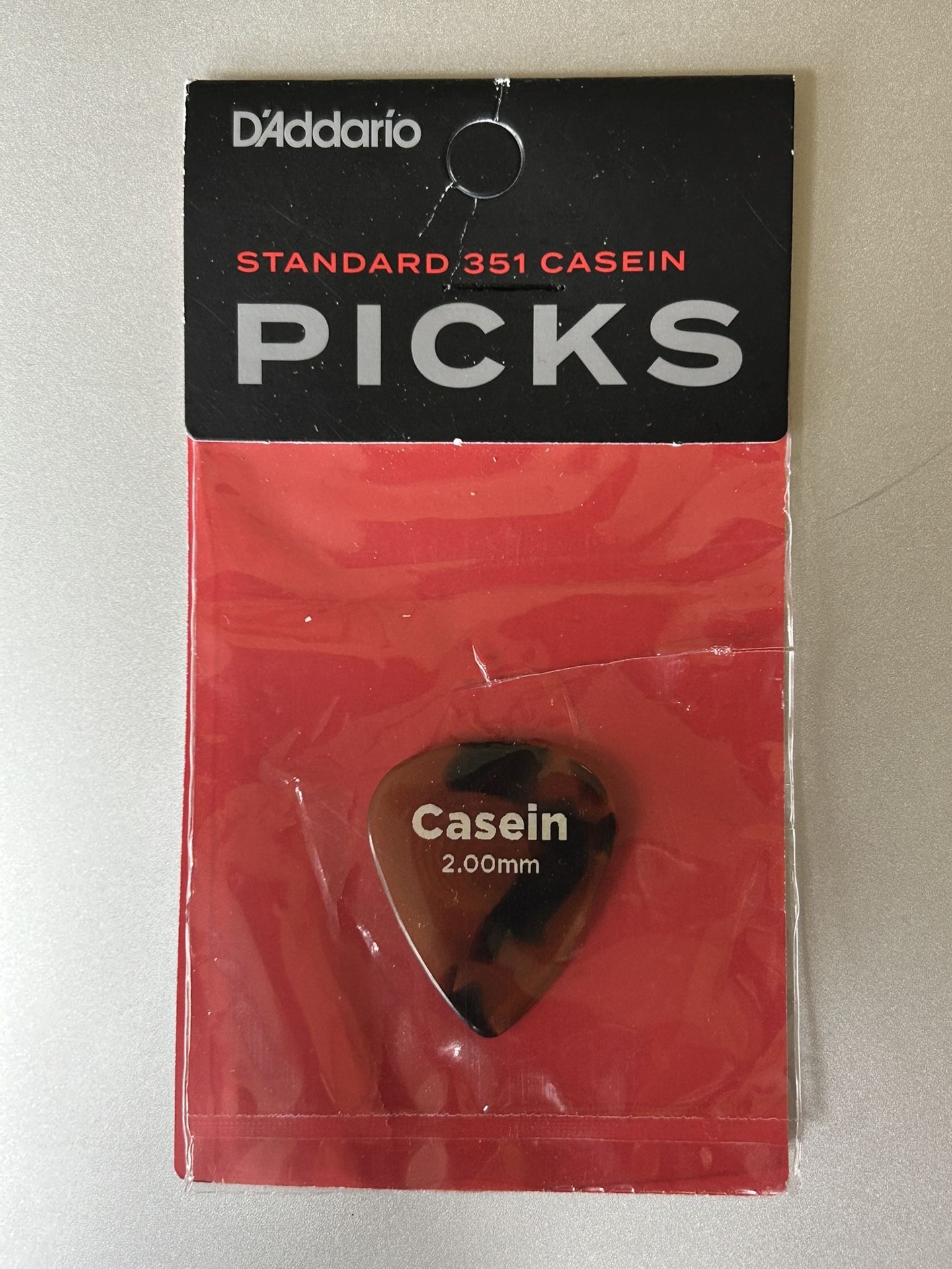 D'Addaio Guitar Pick - Almost New - Standard 351 Casein - 2.0mm.
