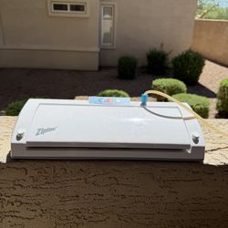 Ziploc Vacuum Sealer System V203