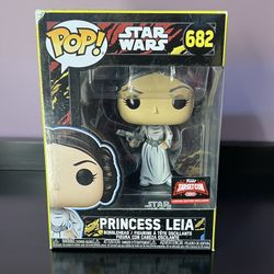 Princess Leia #682 - Star Wars Retro Funko Pop! TargetCon Exclusive NIB Box DMG
