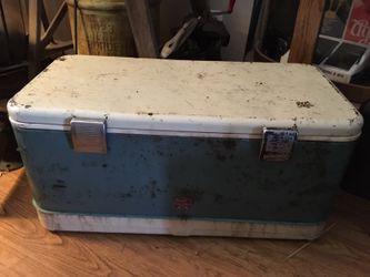 Vintage steel belted thermos cooler
