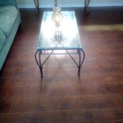Coffee Table Great Condition 