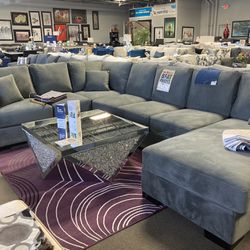 soft grey sectional 🩵🙌🏼 $2,499