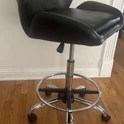 High/Tall Office Chair