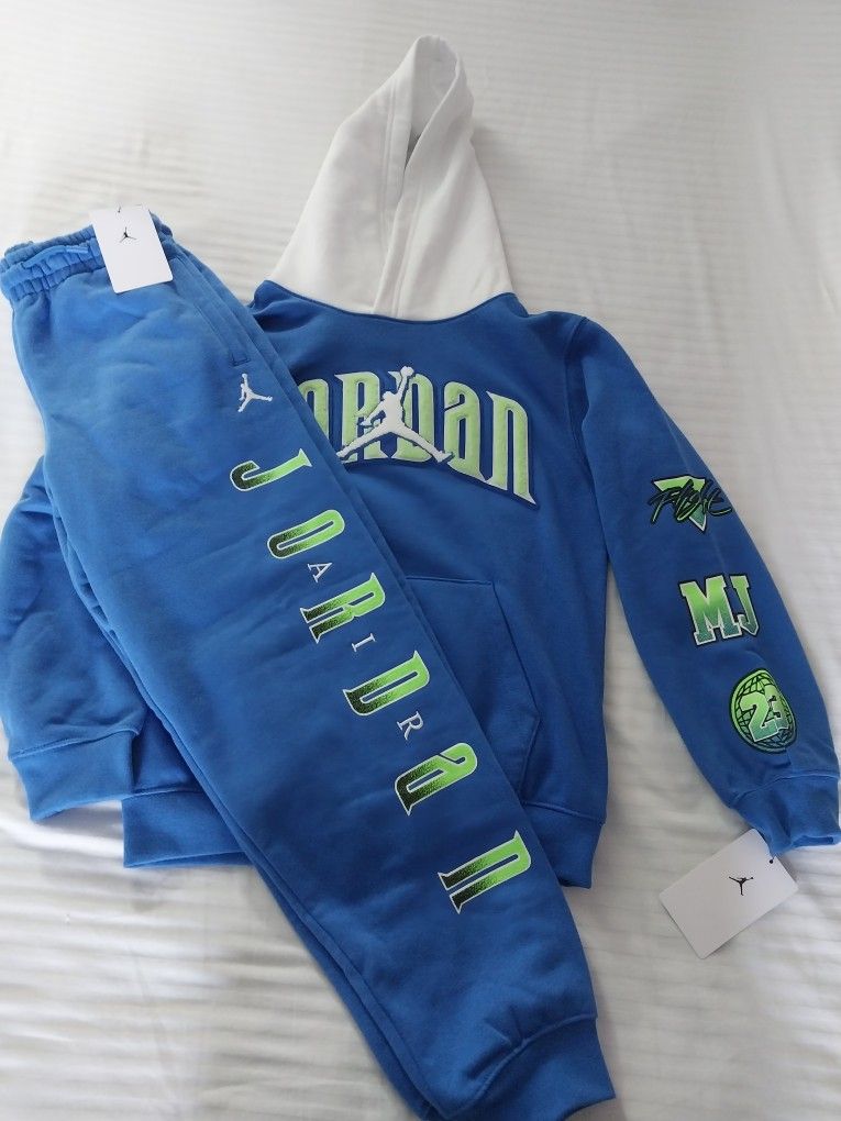 Brand New Matching Jordan Outfit Boy's M (10-12)