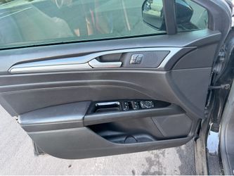 Ford Fusion titanium turbo