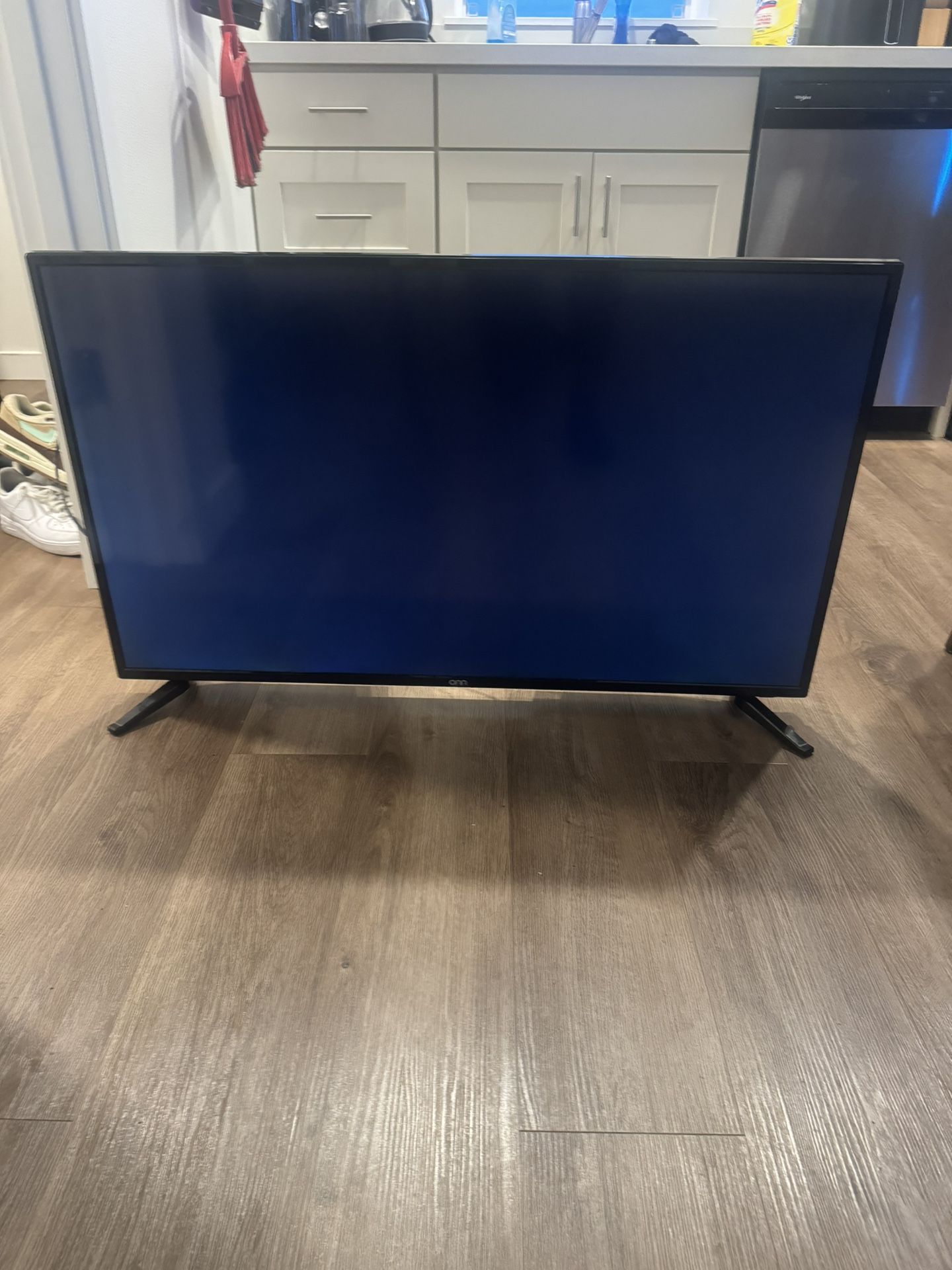 40 inch TV