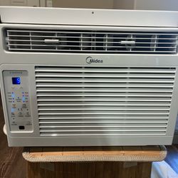Midea Window AC Unit 5000 BTU Digital 
