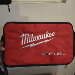 Milwaukee Bag
