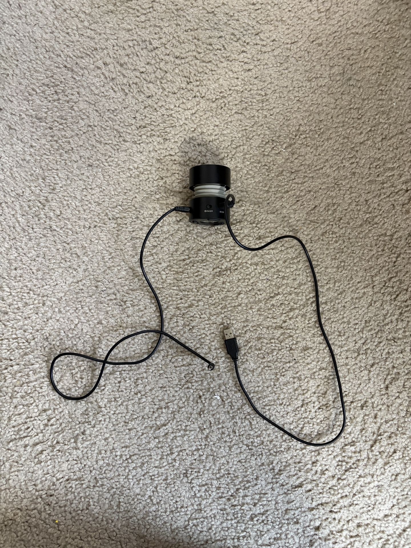 Bluetooth Speaker - Read Description