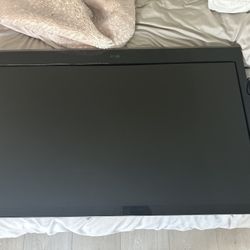 TV LG (no Smart) - $70