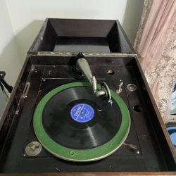 Hand Crank Record Player Cabinet 