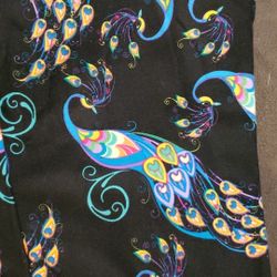 LuLaRoe bnwt RARE Peacock One Size Leggings