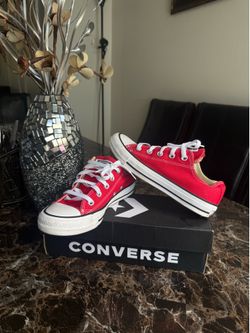 Converse size 4 men’s, size 6 women’s