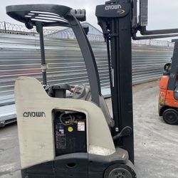 Forklifts 
