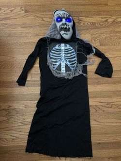 Skeleton Eyes Light Up Scary Costume Size Youth Small