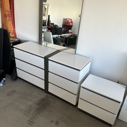 Modern Dresser And Nightstand W Mirror 