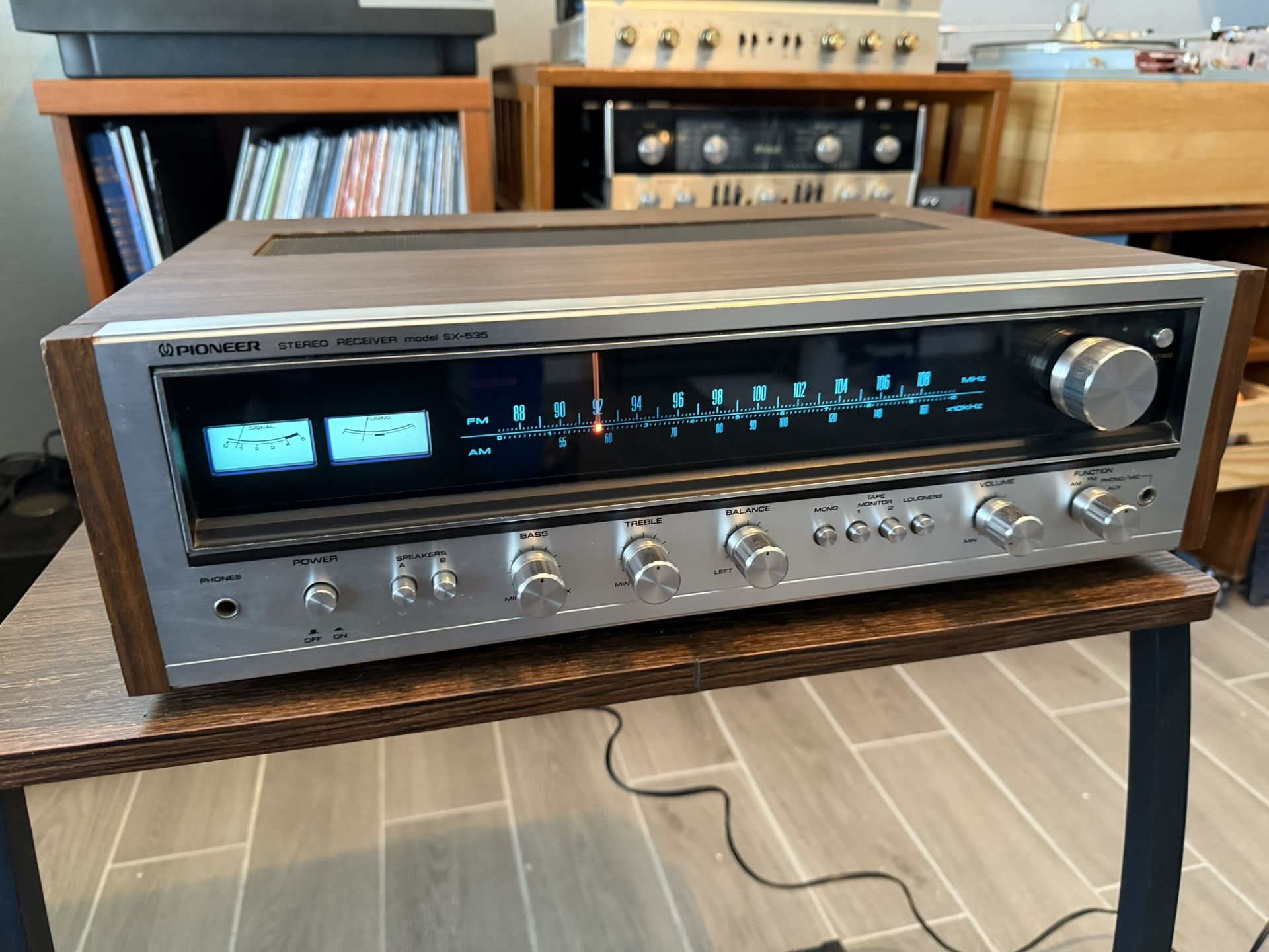 Pioneer SX-535 Stereo Receiver
