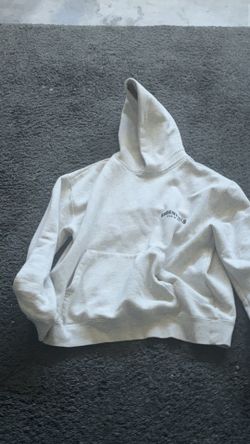 Essential hoodie